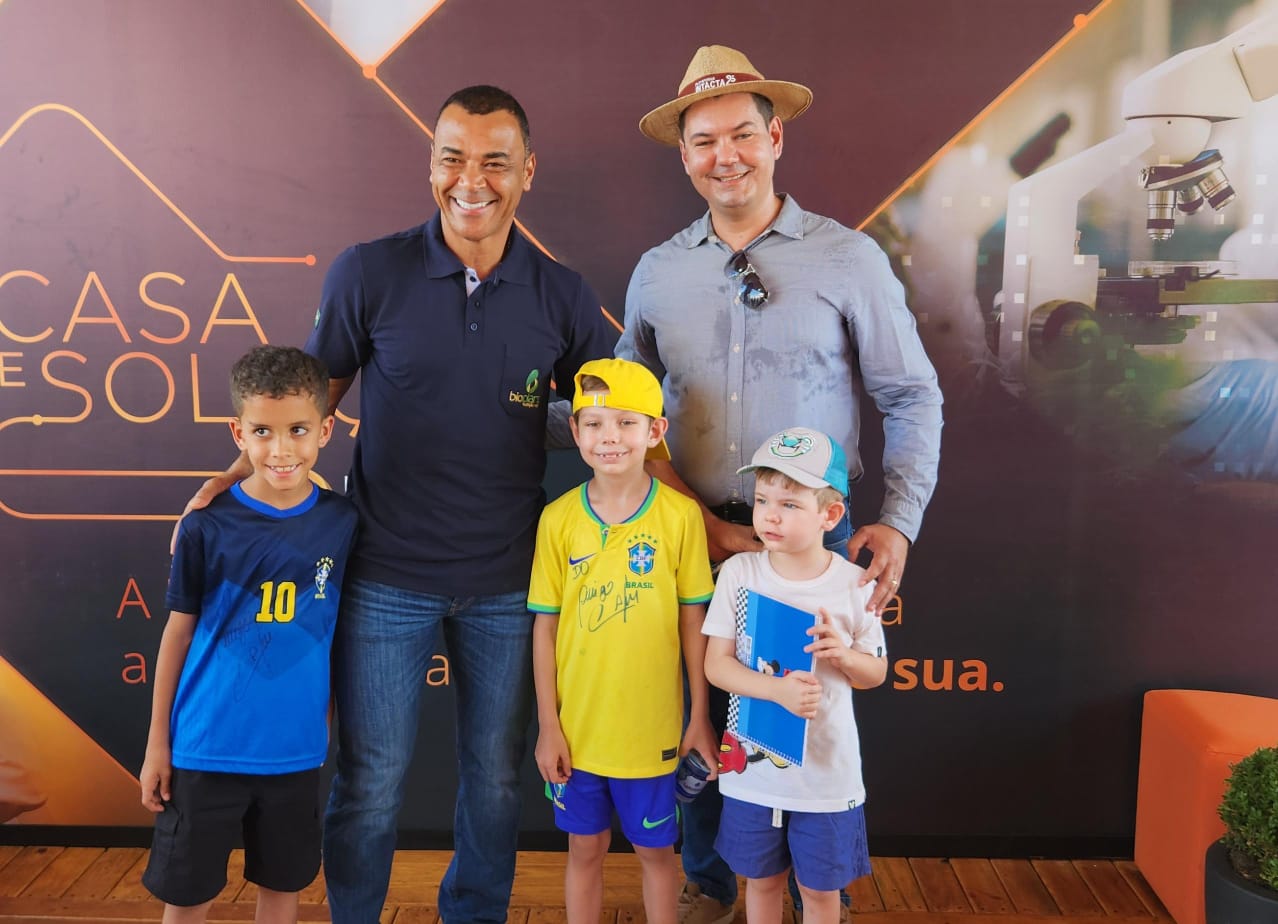 Personalidades e influenciadores movimentam os stands do Show Safra 2024