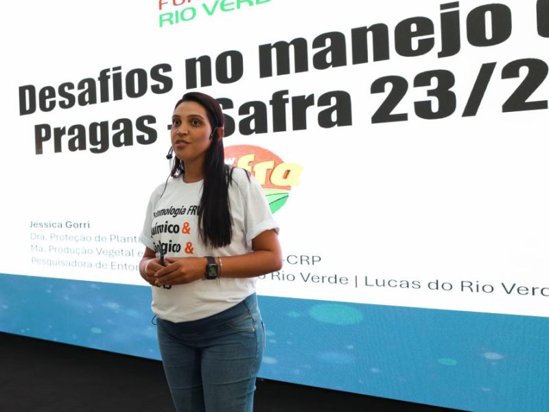Desafios no manejo de pragas em sistemas intensivos de produção Show Safra destaca pesquisas da Fundação Rio Verde