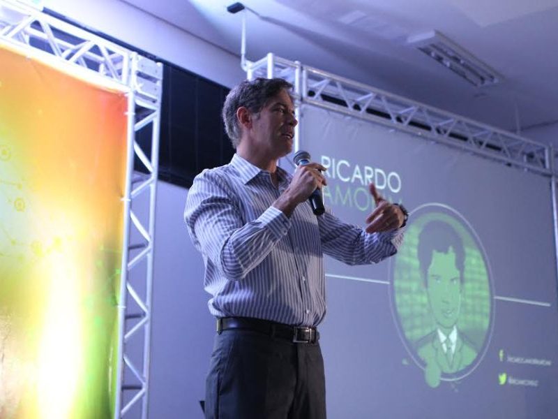 Economista aponta recuperação econômica, aumento na demanda por alimentos e melhora de preços