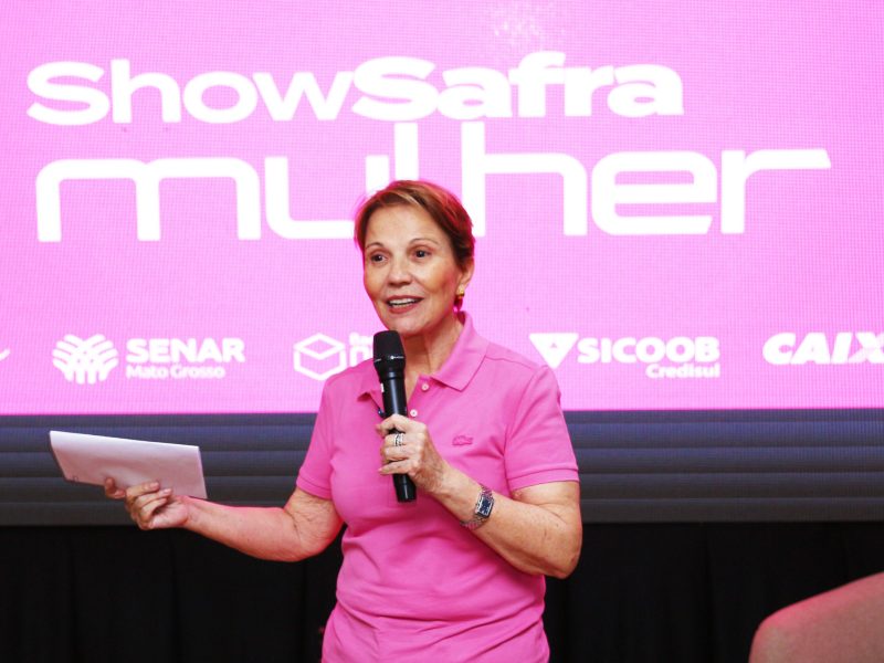 Ex-ministra Tereza Cristina prestigia Show Safra Mato Grosso ao lado de lideranças femininas