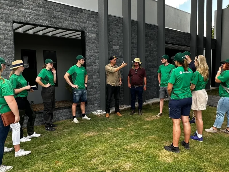 Fundação Rio Verde recebe comitiva de estudantes europeus de agronomia