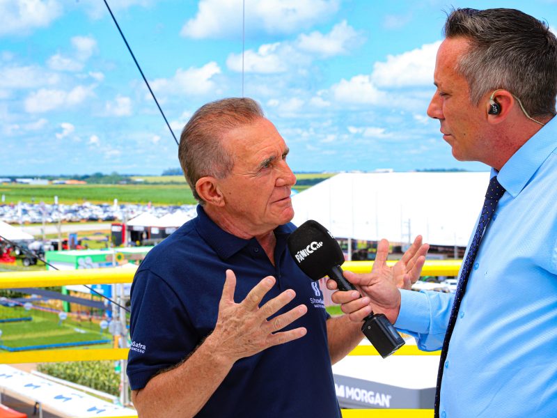 Programa Pânico faz entrada ao vivo direto Show Safra Mato Grosso