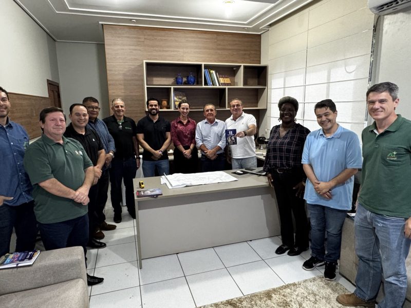 Show Safra Mato Grosso- diretoria da Fundação Rio Verde apresenta evento a vereadores 1